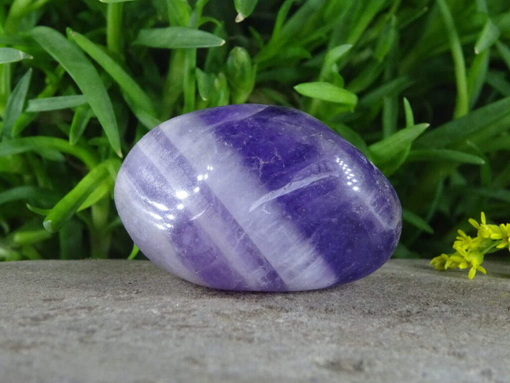 chevron amethyst