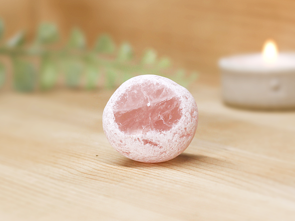Rose Quartz For Friendship At Surrender To Happiness