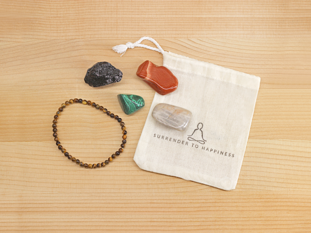 Safe Travels Crystal Set